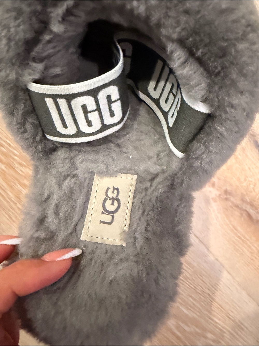 UGG Kids Gray Plush Slide with Branded Heel Strap - Picture 6 of 7